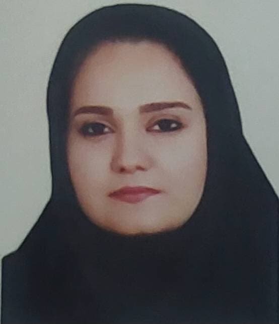خانم فاطمه سعادتمنش آموزگار پایه اول